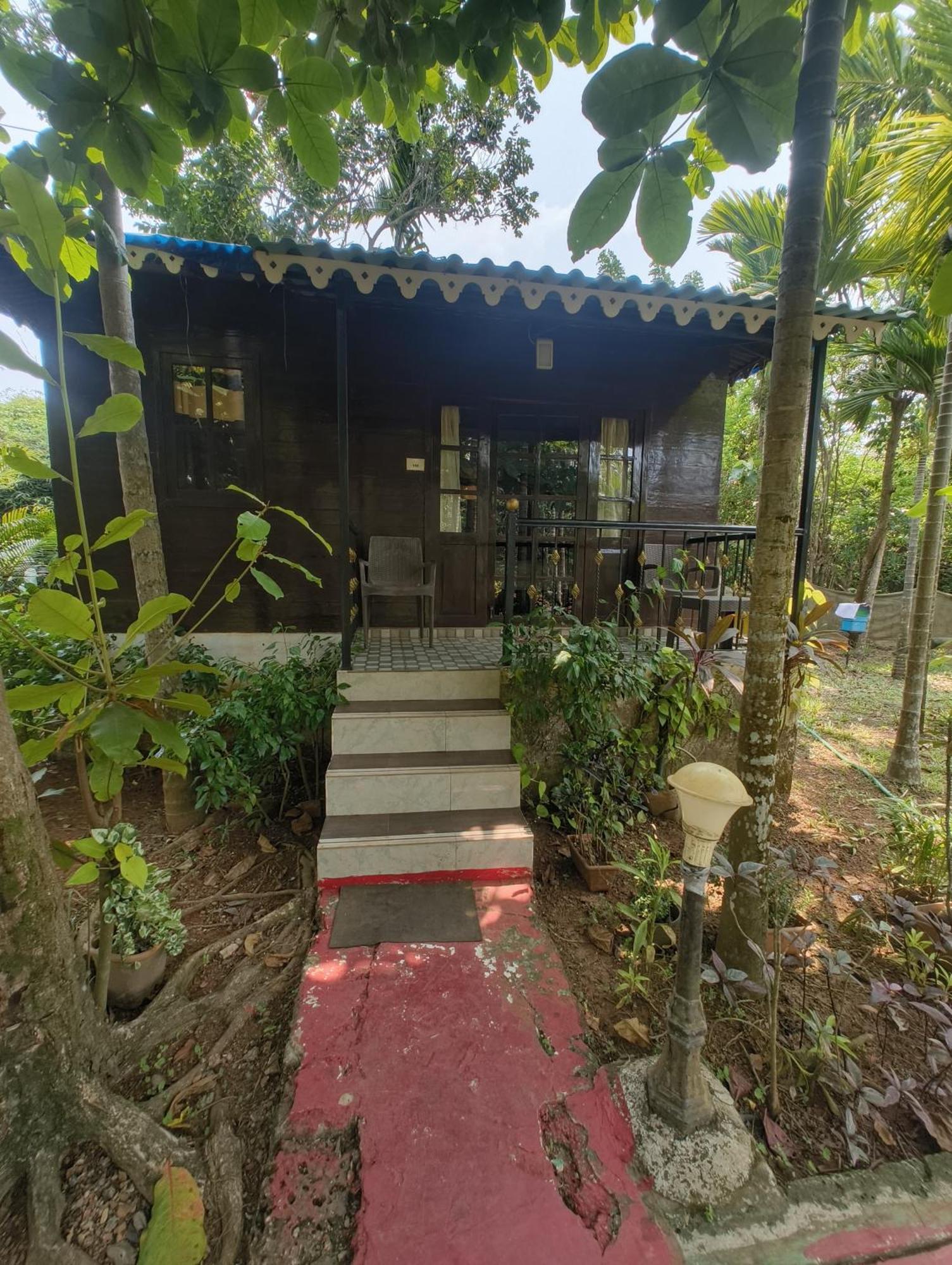 Go Green Spice & Eco Resort Cavelossim Exterior foto